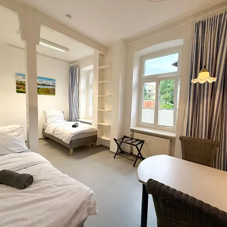 Apartmán Berta - Zentrale - 2 Kuechenzeilen - Naehe Bahnhof Schwerin (Mecklenburg-Vorpommern)